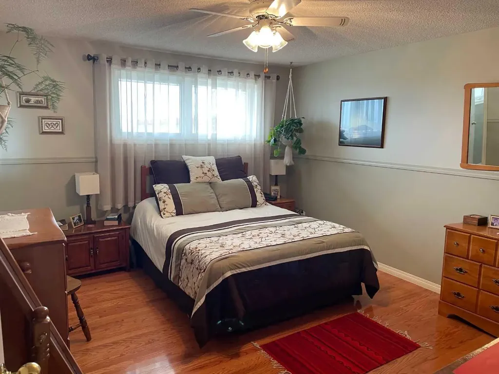 10400 105 Avenue Fairview AB T0H 1L0