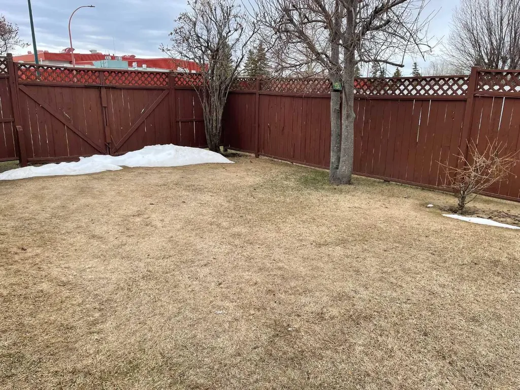 10400 105 Avenue Fairview AB T0H 1L0