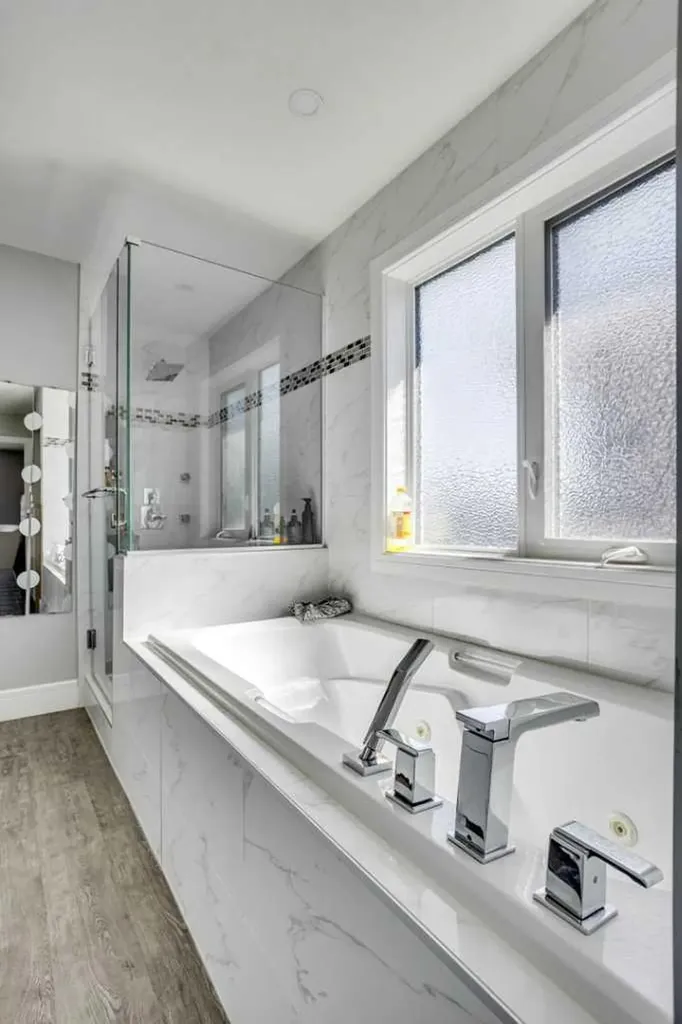 218 Prospect Drive Fort Mcmurray AB T9K 0W7