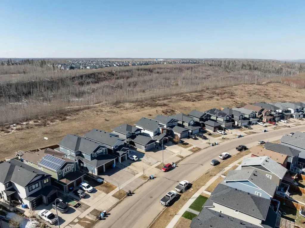 218 Prospect Drive Fort Mcmurray AB T9K 0W7