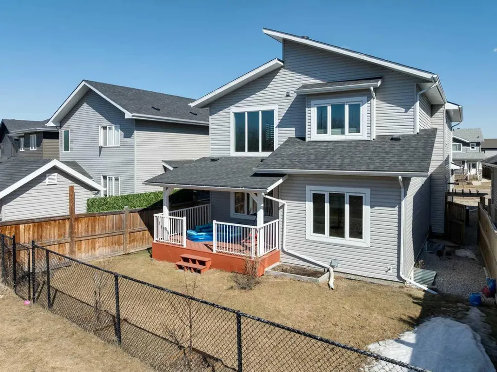 218 Prospect Drive Fort Mcmurray AB T9K 0W7