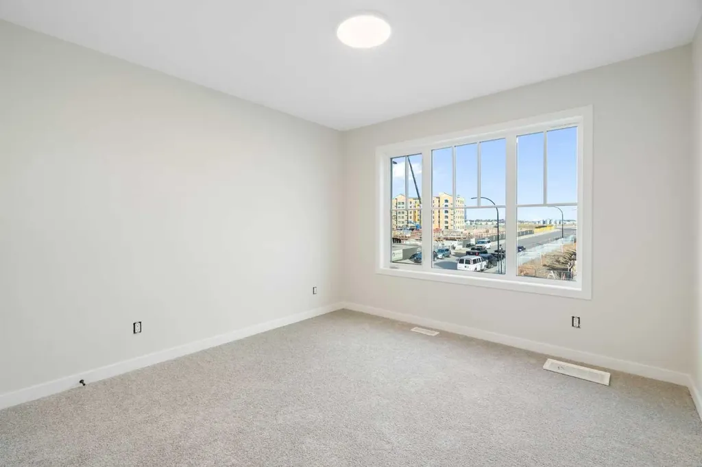 1457 Rangeview Drive SE Calgary AB T3S0P8