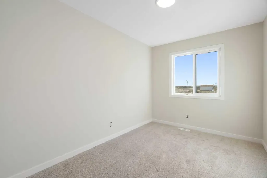 1457 Rangeview Drive SE Calgary AB T3S0P8