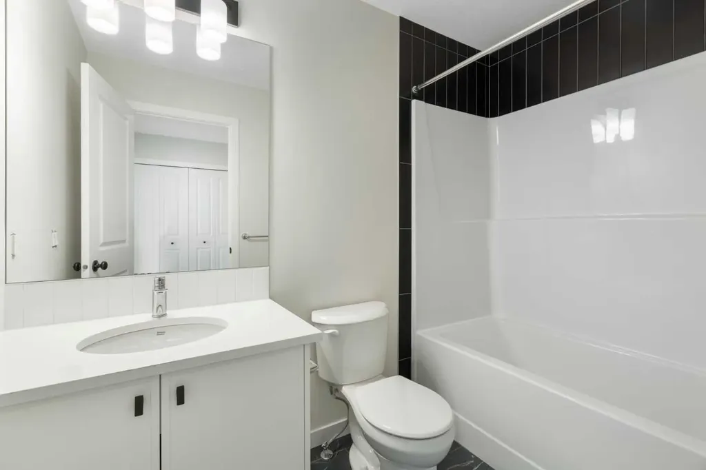 1457 Rangeview Drive SE Calgary AB T3S0P8