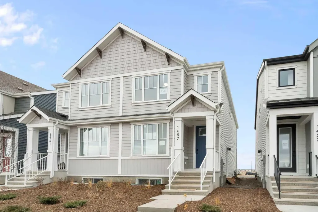 1457 Rangeview Drive SE Calgary AB T3S0P8