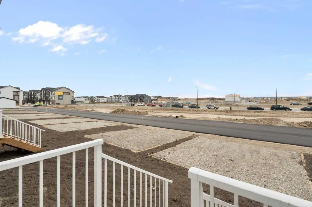 1457 Rangeview Drive SE Calgary AB T3S0P8
