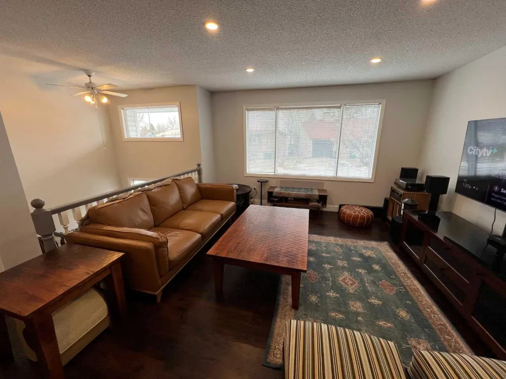 197 Oxford Road W Lethbridge AB T1K 4V6