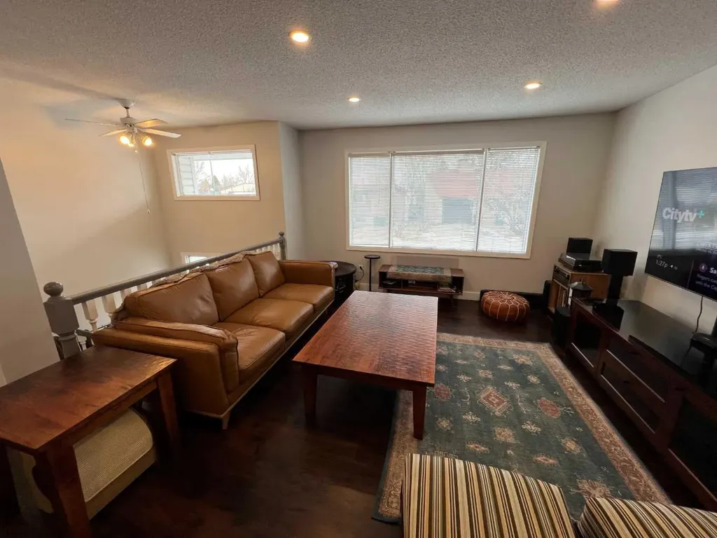 197 Oxford Road W Lethbridge AB T1K 4V6