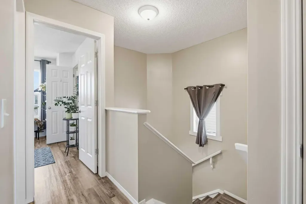 46 Saddlemont Way NE Calgary AB T3J4V2