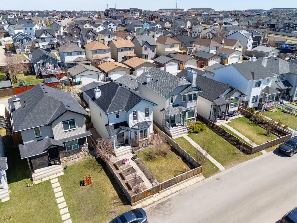 46 Saddlemont Way NE Calgary AB T3J4V2