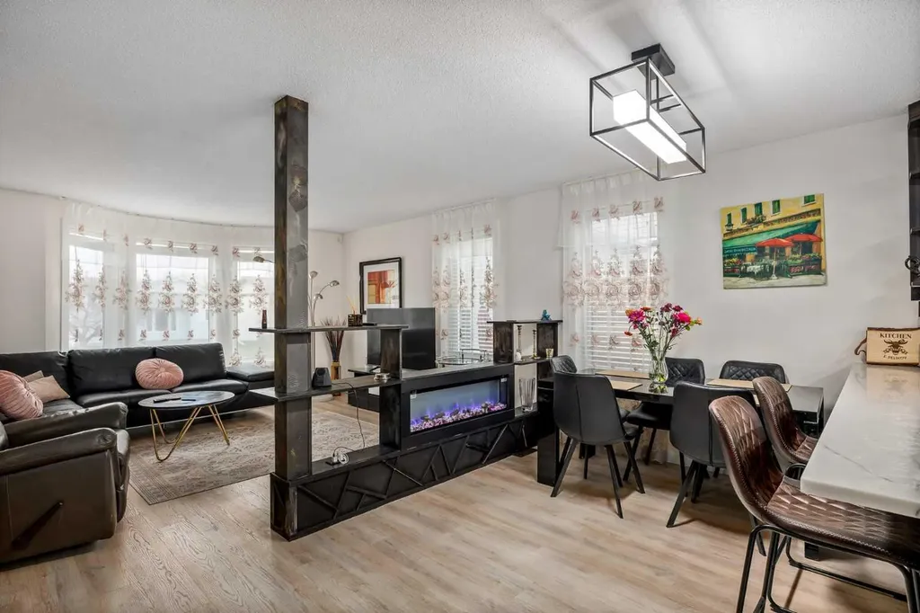 1305 10 Avenue SE High River AB T0L 1B0