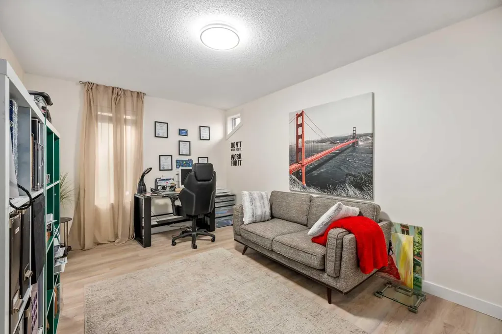 1305 10 Avenue SE High River AB T0L 1B0