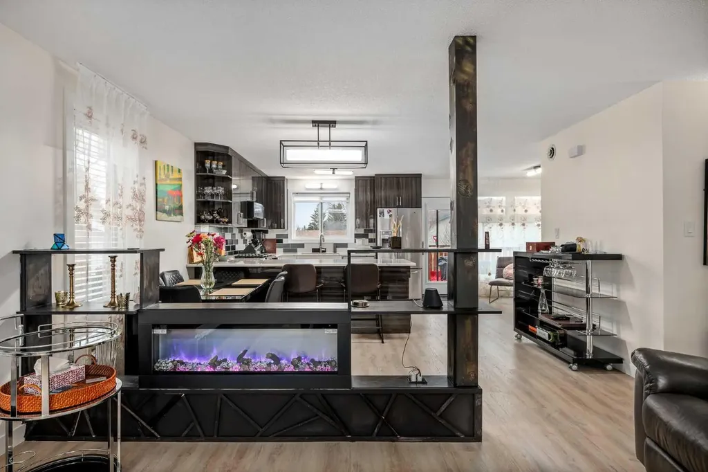 1305 10 Avenue SE High River AB T0L 1B0
