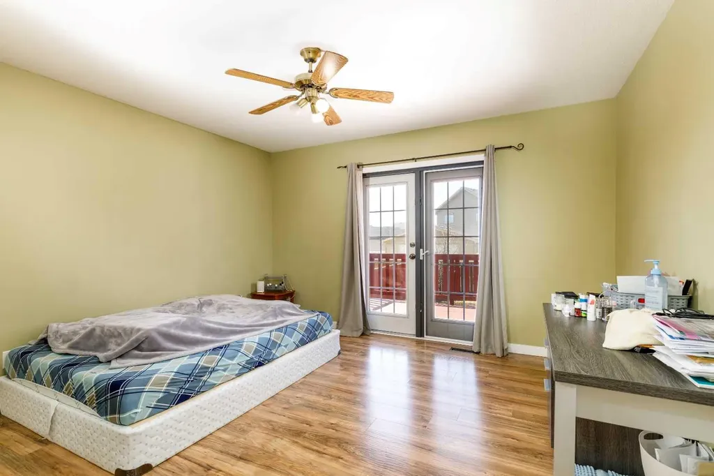 43 Webster Drive Red Deer AB T4N7G4