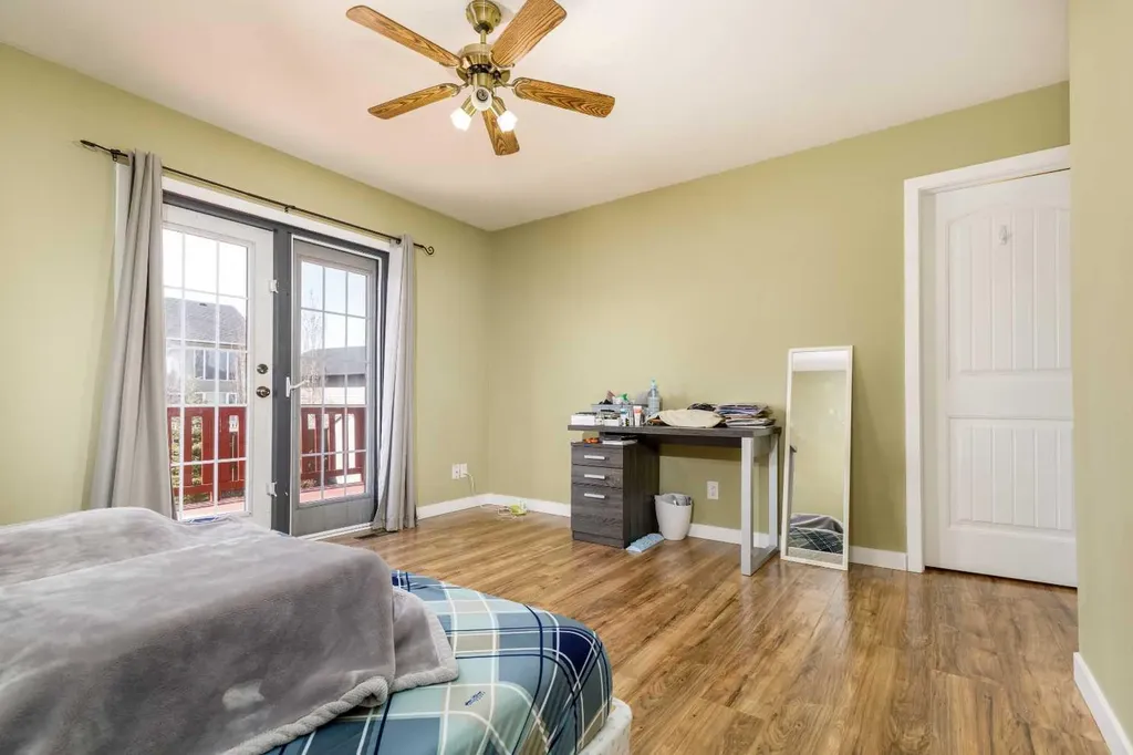 43 Webster Drive Red Deer AB T4N7G4