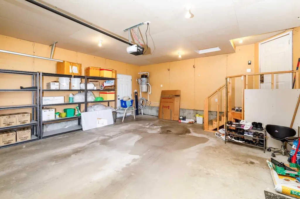 43 Webster Drive Red Deer AB T4N7G4
