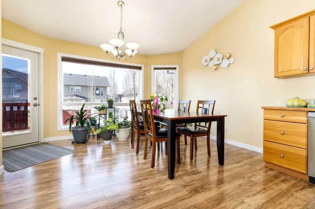 43 Webster Drive Red Deer AB T4N7G4