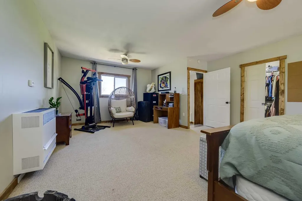 37559 Rr224 Rural Red Deer County AB T0M0V0