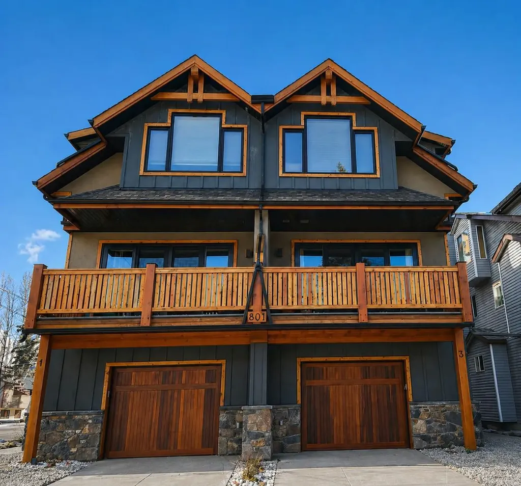 801 4 Street Canmore AB T1W2G9