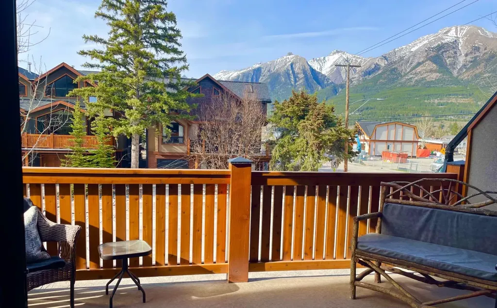 801 4 Street Canmore AB T1W2G9