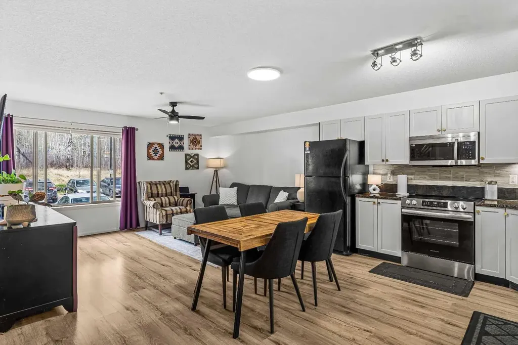300 Palliser Lane Canmore AB T1W 0H3