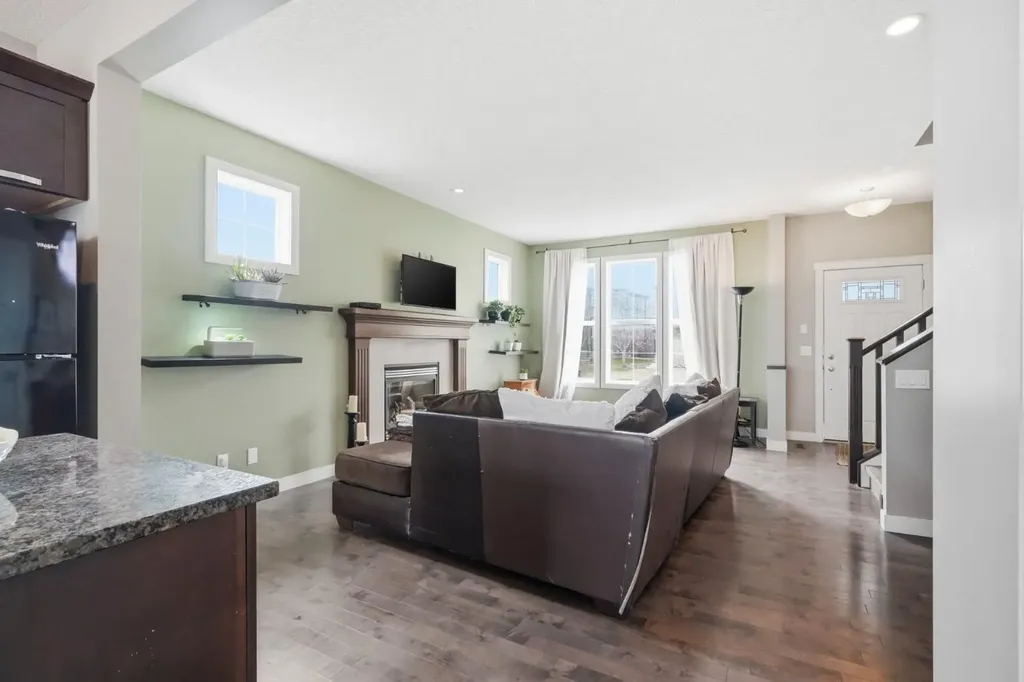 42 Sage Hill Green NW Calgary AB T3R 0H3
