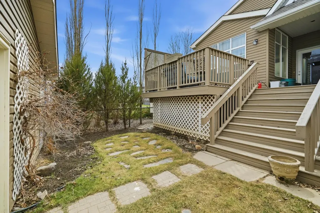 42 Sage Hill Green NW Calgary AB T3R 0H3