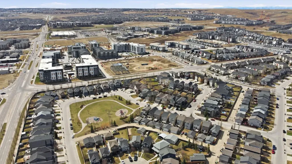 42 Sage Hill Green NW Calgary AB T3R 0H3