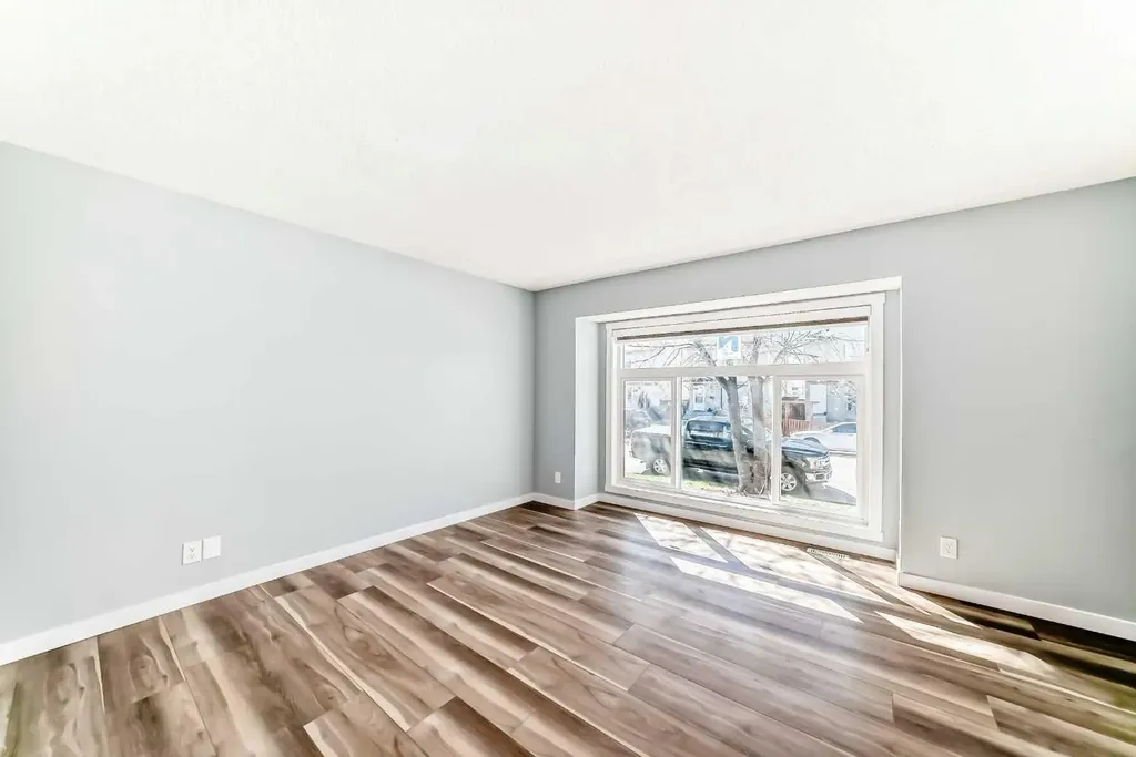 77 Martinbrook Road NE Calgary AB T3J 3E1