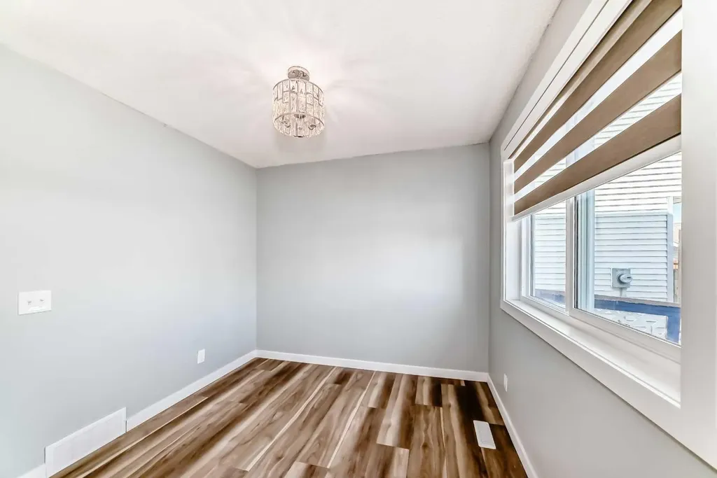 77 Martinbrook Road NE Calgary AB T3J 3E1