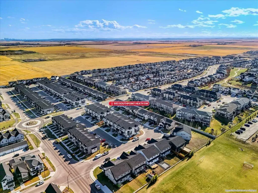663 South Point Heath SW Airdrie AB T4B5H7