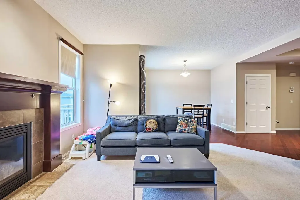 789 Panatella Boulevard NW Calgary AB T3P 1E5