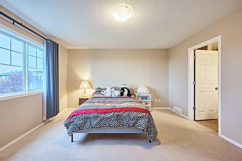 789 Panatella Boulevard NW Calgary AB T3P 1E5