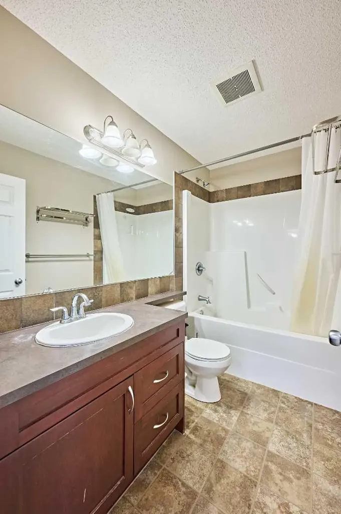 789 Panatella Boulevard NW Calgary AB T3P 1E5