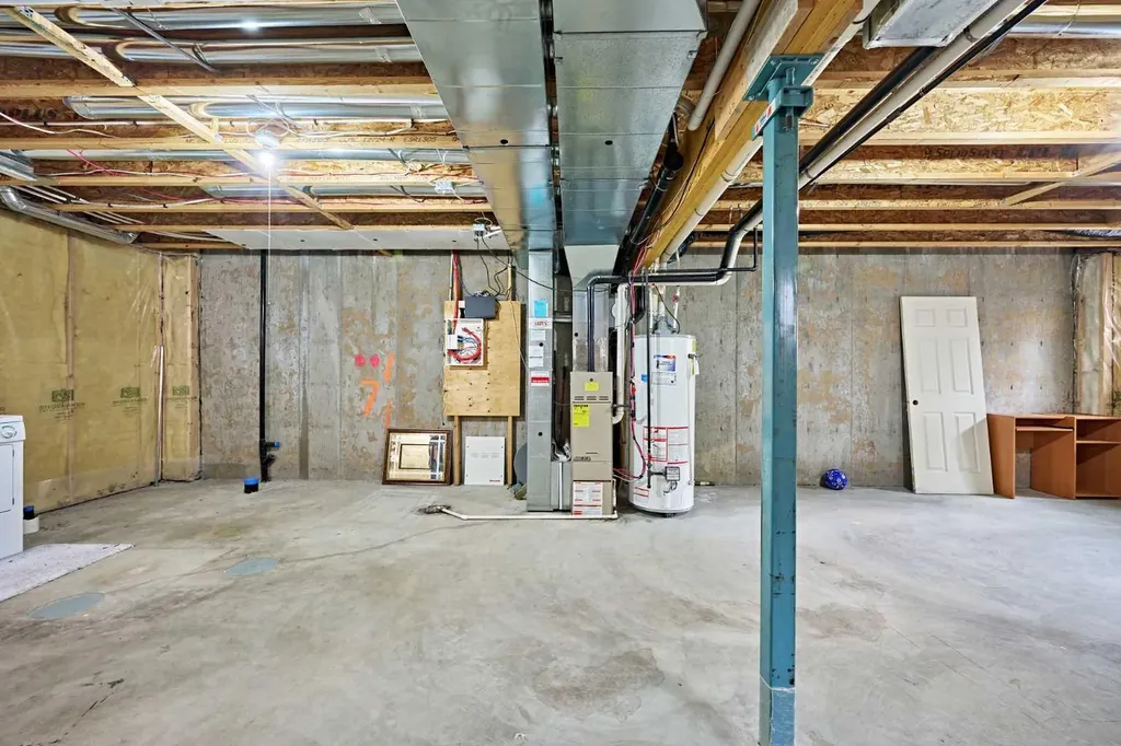 789 Panatella Boulevard NW Calgary AB T3P 1E5
