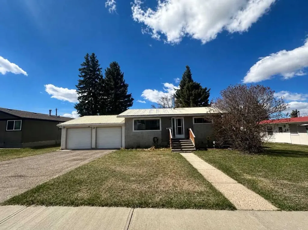 4410 43 Street Ponoka AB T4J1B8