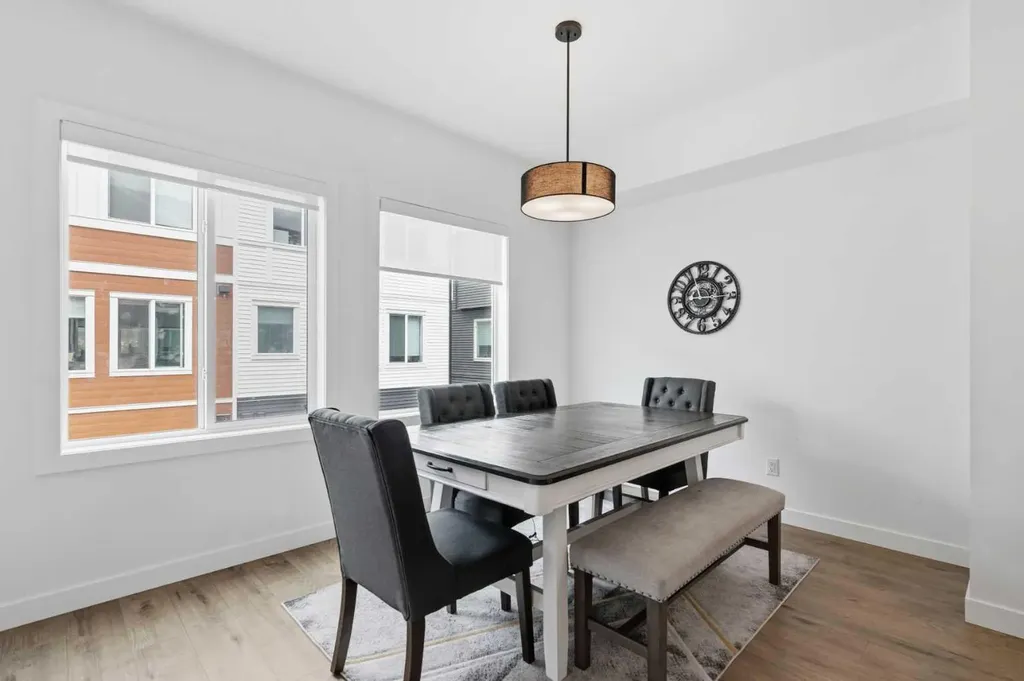 335 Creekside Boulevard SW Calgary AB T2X5L1