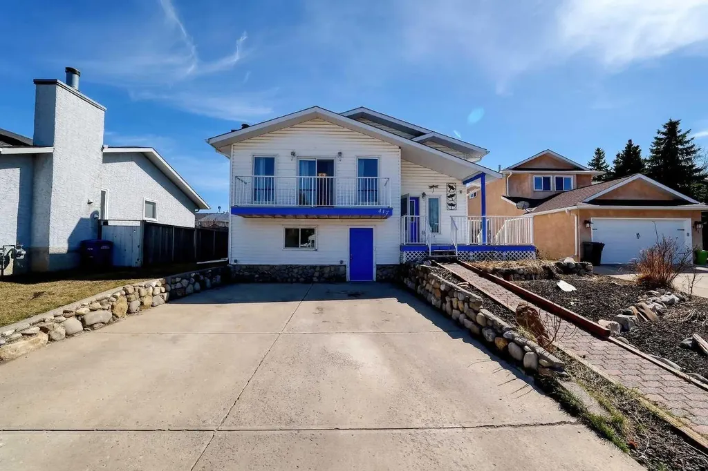 417 2 Avenue NW Diamond Valley AB T0L 0H0