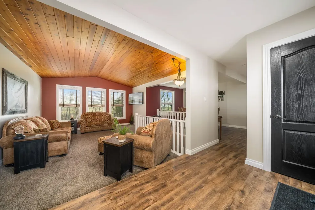 11310 Range Road 63 Range Rural Cypress County AB T1A 7H1
