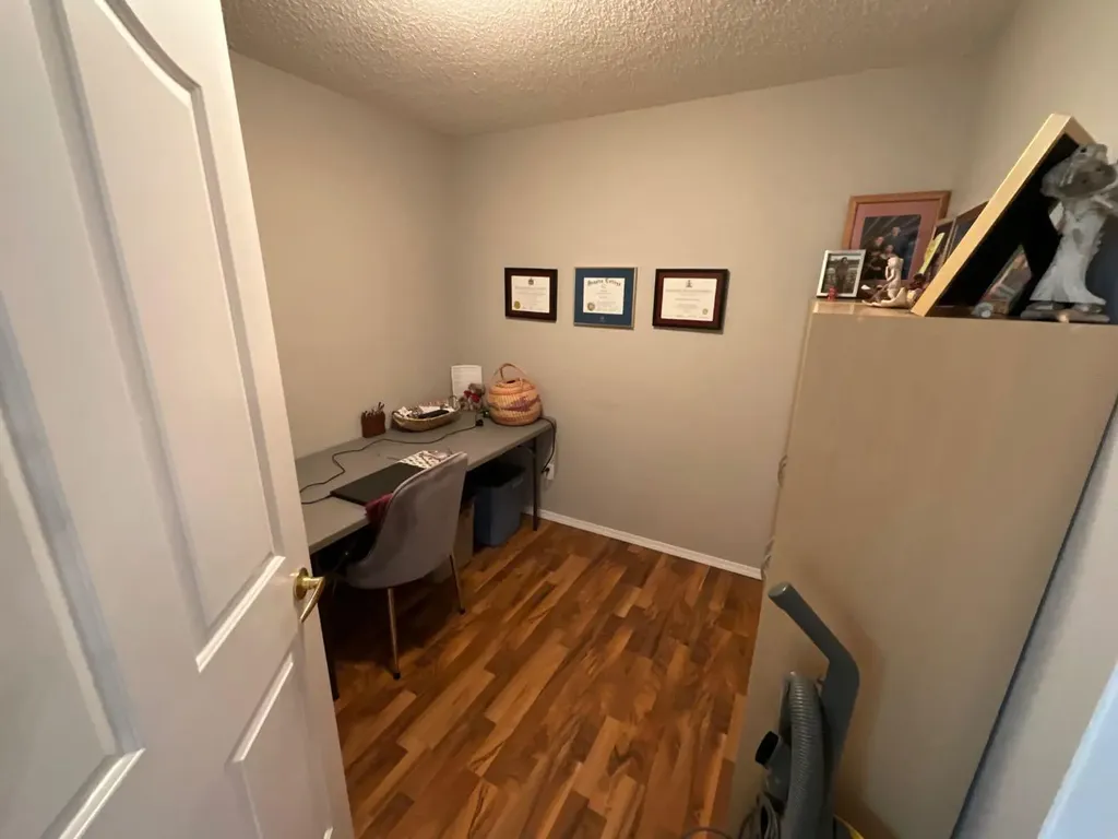 56 Carroll Crescent Red Deer AB T4P 3Y3