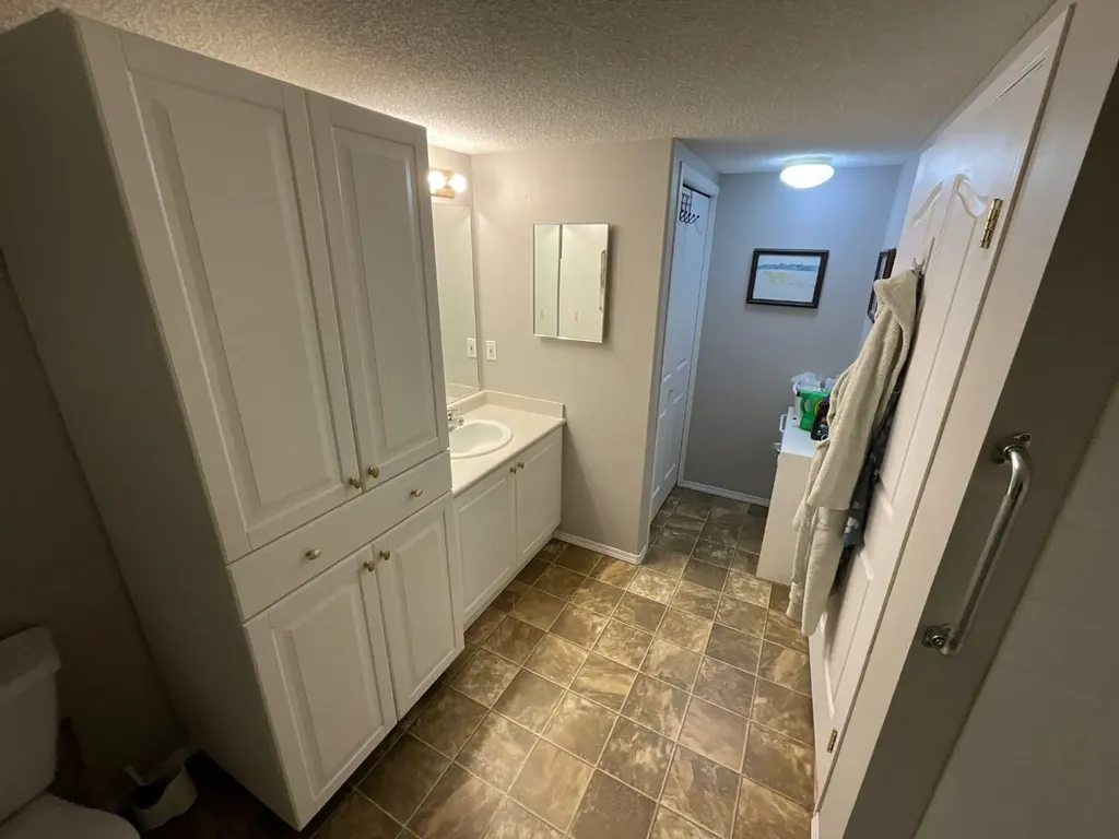 56 Carroll Crescent Red Deer AB T4P 3Y3