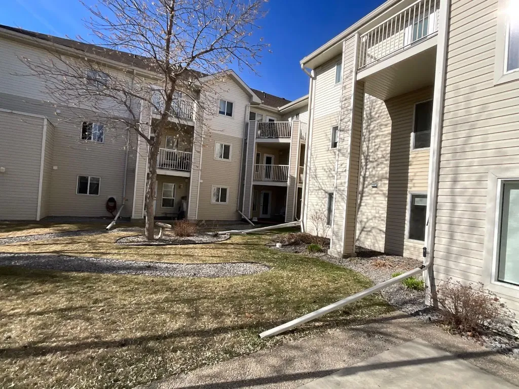 56 Carroll Crescent Red Deer AB T4P 3Y3