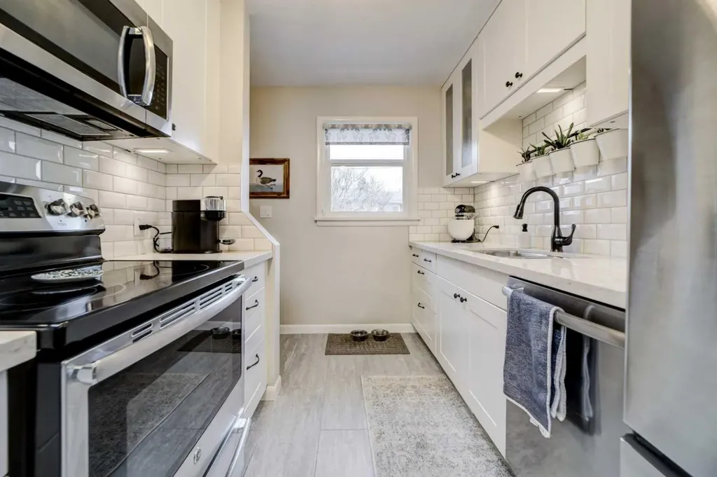 935 Kettles Street Pincher Creek AB T0K 1W0