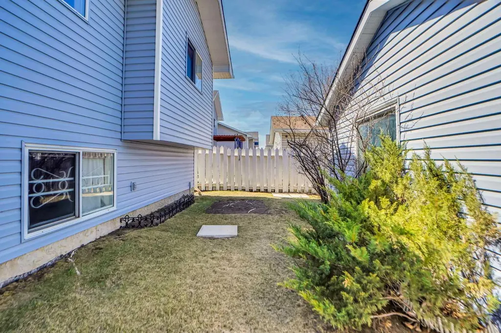 90 Martinridge Crescent NE Calgary AB T3J 3M4