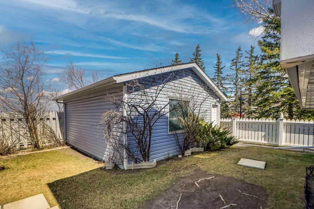 90 Martinridge Crescent NE Calgary AB T3J 3M4
