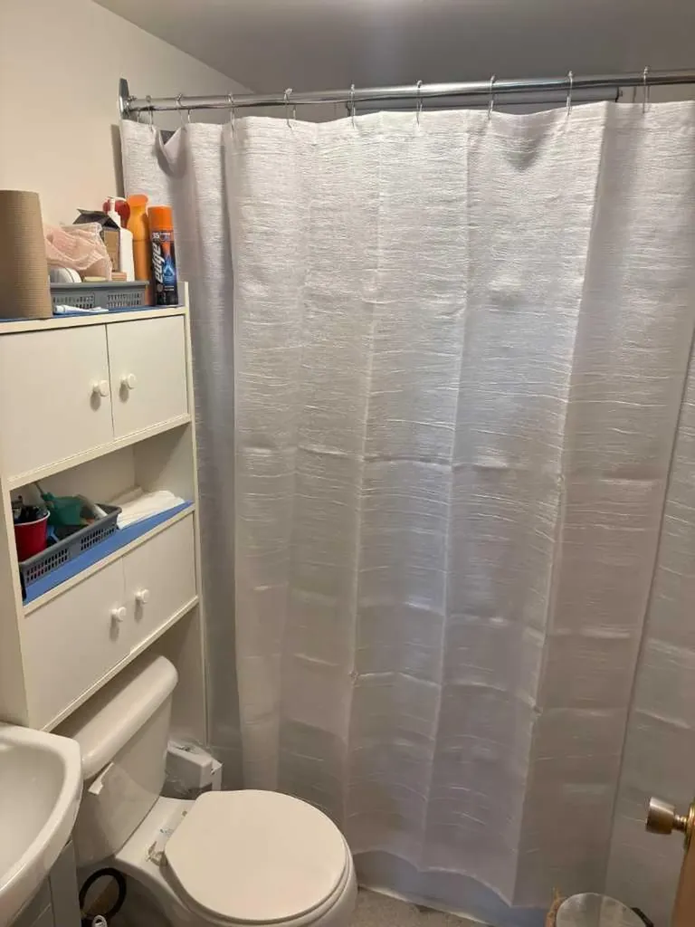 4924 40 Avenue NW Calgary AB T3A 2P1