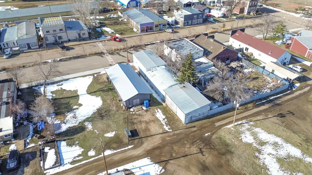5015 Main Street Donalda AB T0C1H0