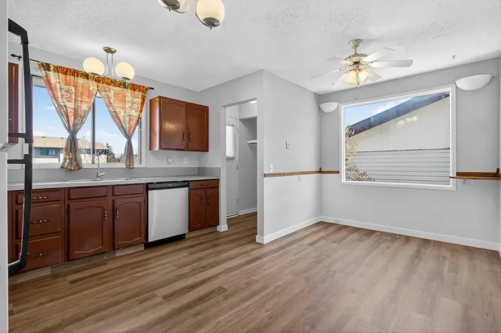 900 Abbeydale Drive NE Calgary AB T2A 5Y1