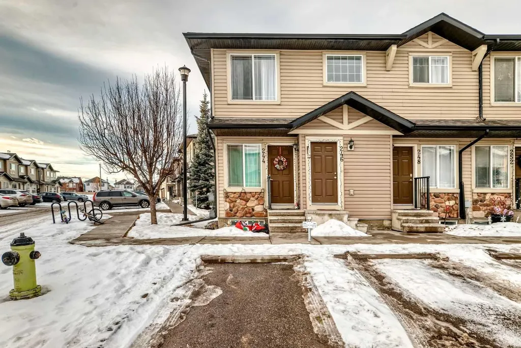 244 Saddlebrook Point NE Calgary AB T3J0G5