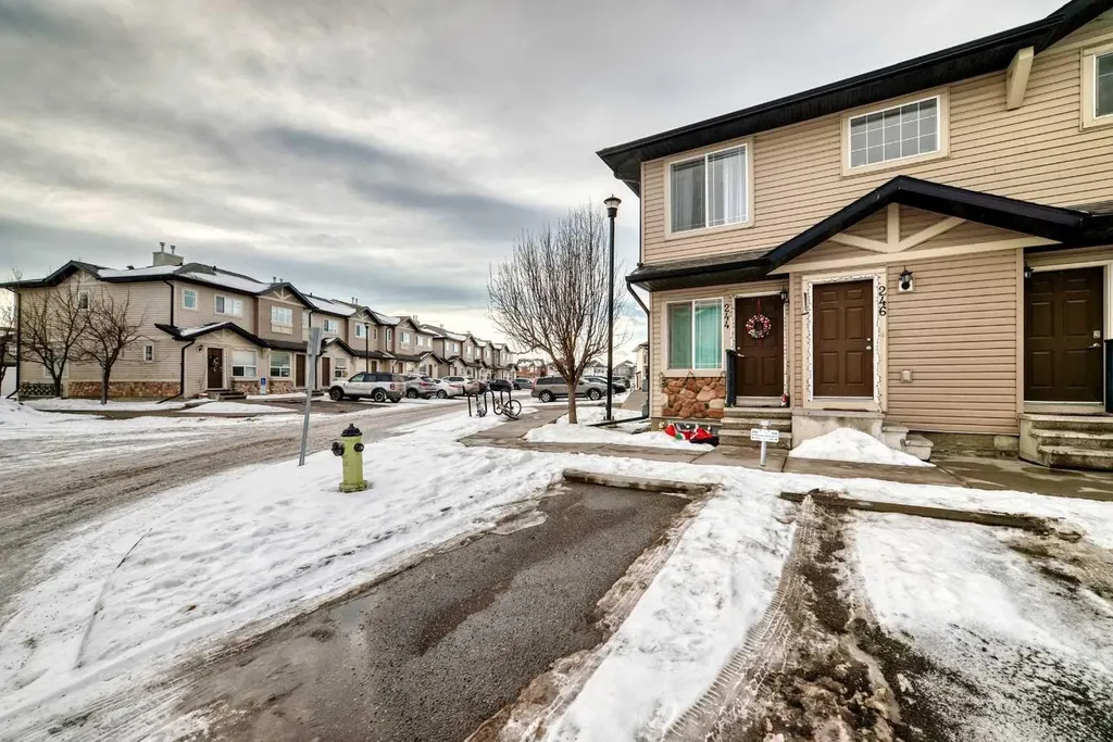 244 Saddlebrook Point NE Calgary AB T3J0G5